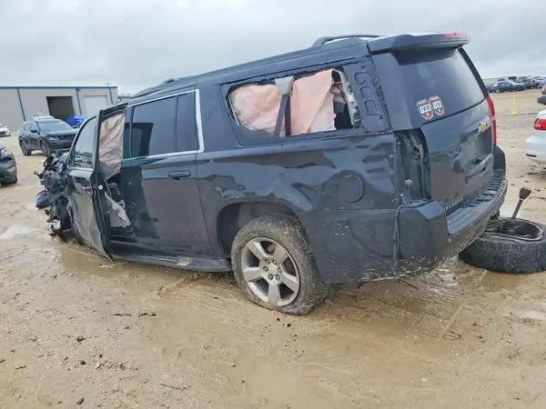 1GNSKGKC2HR152640 2017 CHEVROLET SUBURBAN - Image 2