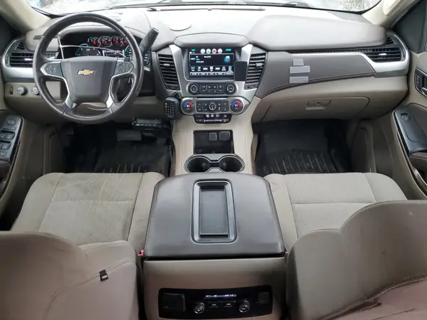 1GNSKGKC2HR342101 2017 CHEVROLET SUBURBAN - Image 8