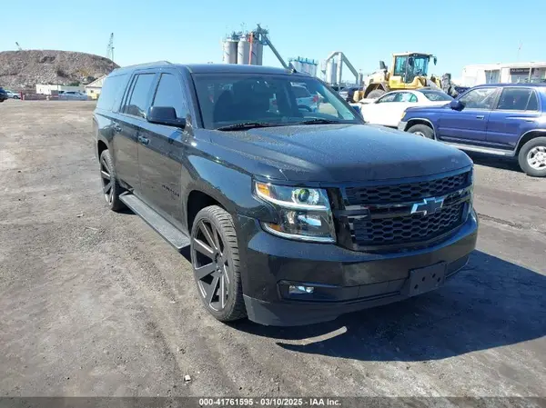 1GNSKGKC3GR236223 2016 CHEVROLET SUBURBAN - Image 1
