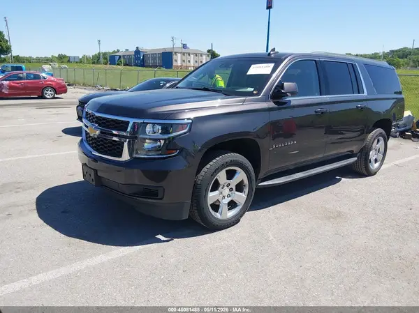 1GNSKGKC3HR307390 2017 CHEVROLET SUBURBAN - Image 2