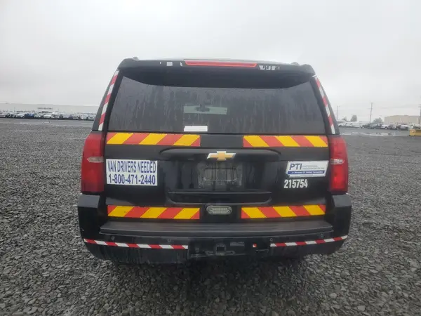 2020 CHEVROLET SUBURBAN auction photo 6