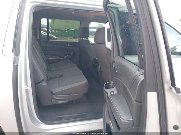 1GNSKGKC3LR263089 2020 CHEVROLET SUBURBAN - Image 8
