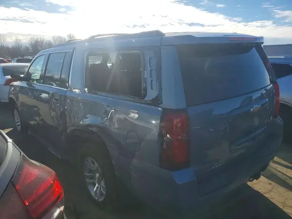 1GNSKGKC4GR462495 2016 CHEVROLET SUBURBAN - Image 2