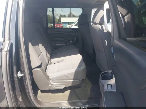1GNSKGKC4HR114732 2017 CHEVROLET SUBURBAN - Image 8