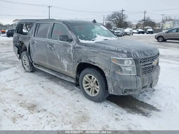 1GNSKGKC4HR381207 2017 CHEVROLET SUBURBAN - Image 1