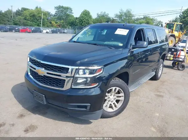 1GNSKGKC5GR425259 2016 CHEVROLET SUBURBAN - Image 2