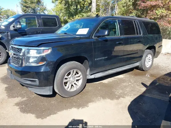 1GNSKGKC5HR351102 2017 CHEVROLET SUBURBAN - Image 2