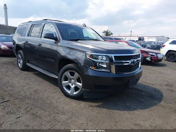 1GNSKGKC6JR209900 2018 CHEVROLET SUBURBAN - Image 1