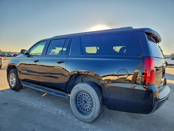 1GNSKGKC6KR292228 2019 CHEVROLET SUBURBAN - Image 2