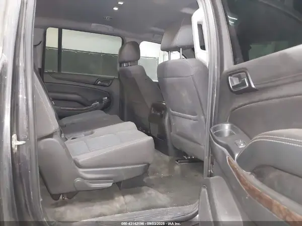 1GNSKGKC7HR293428 2017 CHEVROLET SUBURBAN - Image 8