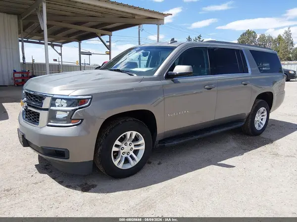 1GNSKGKC7HR293476 2017 CHEVROLET SUBURBAN - Image 2