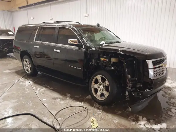 1GNSKGKC7JR107943 2018 CHEVROLET SUBURBAN - Image 1