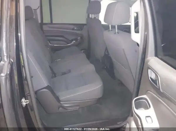 1GNSKGKC7JR107943 2018 CHEVROLET SUBURBAN - Image 8