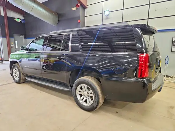 1GNSKGKC7KR312602 2019 CHEVROLET SUBURBAN - Image 2