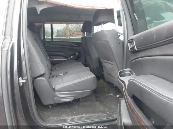 1GNSKGKC8GR416555 2016 CHEVROLET SUBURBAN - Image 8