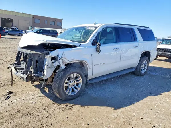 1GNSKGKC9GR159700 2016 CHEVROLET SUBURBAN - Image 1