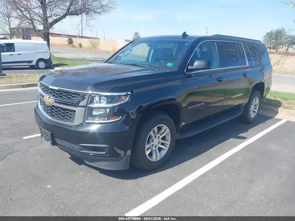 1GNSKGKC9HR110546 2017 CHEVROLET SUBURBAN - Image 2
