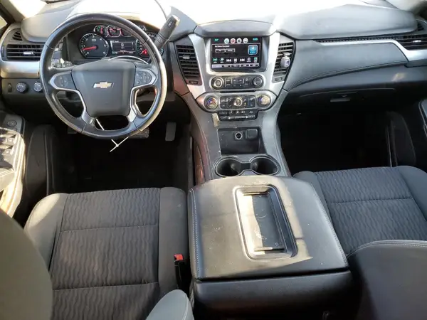 1GNSKGKC9HR210114 2017 CHEVROLET SUBURBAN - Image 8