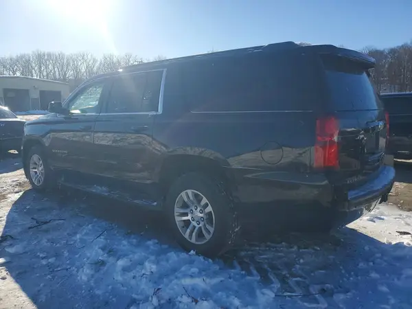 1GNSKGKCXHR246877 2017 CHEVROLET SUBURBAN - Image 2