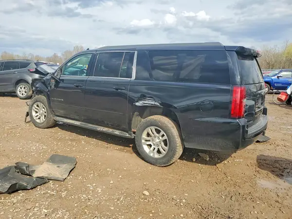 1GNSKGKCXHR347157 2017 CHEVROLET SUBURBAN - Image 2