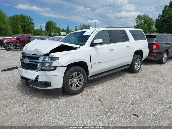 1GNSKGKCXJR395893 2018 CHEVROLET SUBURBAN - Image 2
