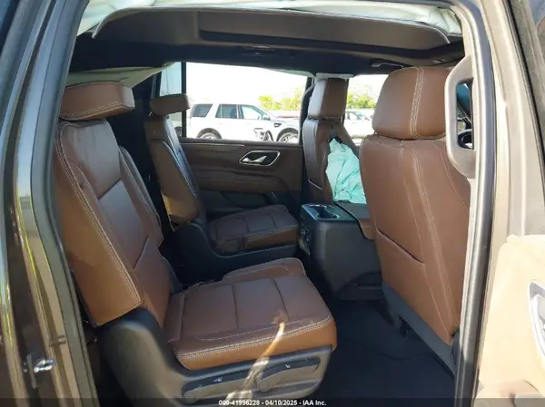 1GNSKGKL2MR411444 2021 CHEVROLET SUBURBAN - Image 8