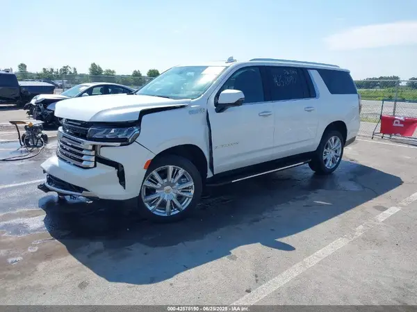 1GNSKGKL3NR313685 2022 CHEVROLET SUBURBAN - Image 2
