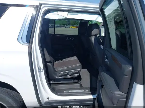 1GNSKGKL3NR313685 2022 CHEVROLET SUBURBAN - Image 8