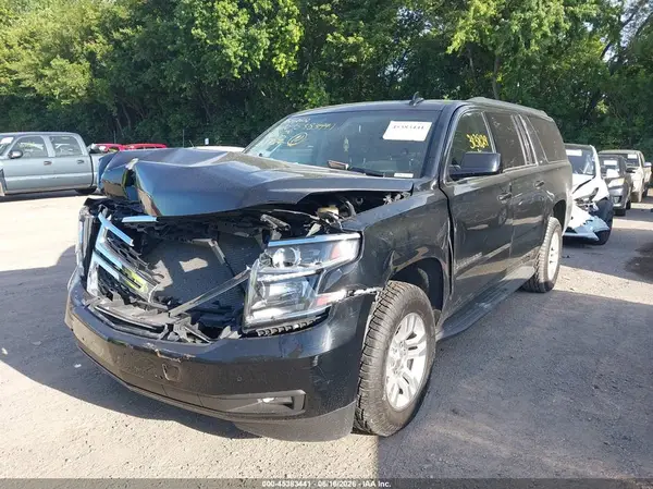 1GNSKHKC0GR313829 2016 CHEVROLET SUBURBAN - Image 2
