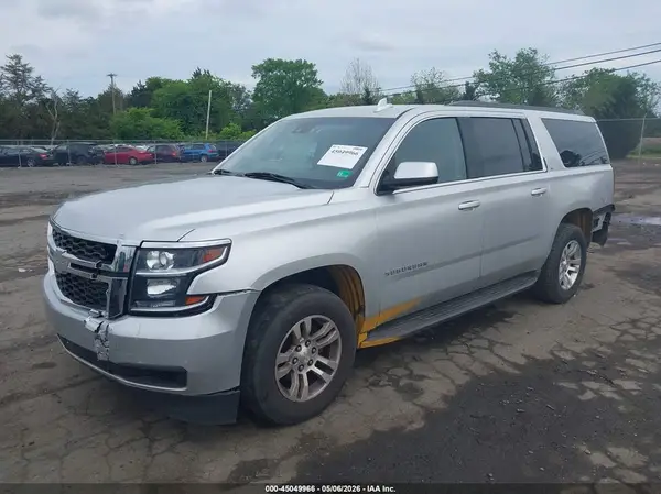1GNSKHKC0HR144817 2017 CHEVROLET SUBURBAN - Image 2