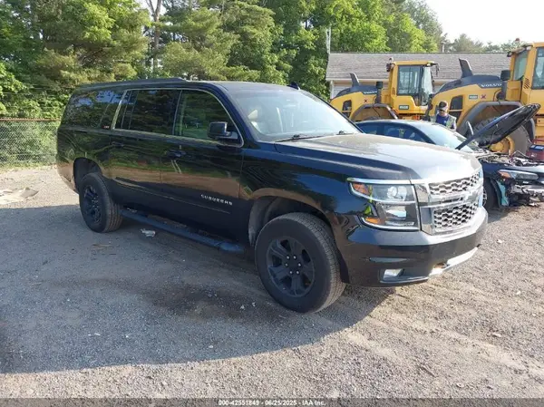 1GNSKHKC0HR199980 2017 CHEVROLET SUBURBAN - Image 1
