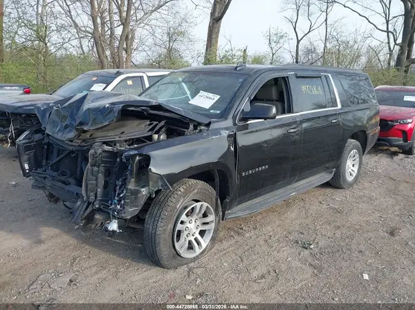 1GNSKHKC0HR278260 2017 CHEVROLET SUBURBAN - Image 2