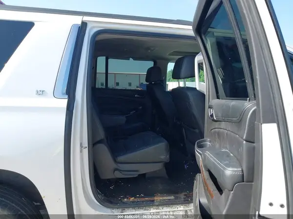 1GNSKHKC0HR293941 2017 CHEVROLET SUBURBAN - Image 8