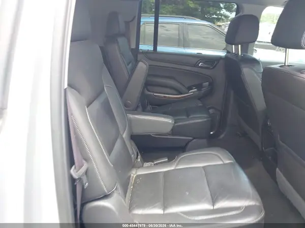 1GNSKHKC0HR324394 2017 CHEVROLET SUBURBAN - Image 8