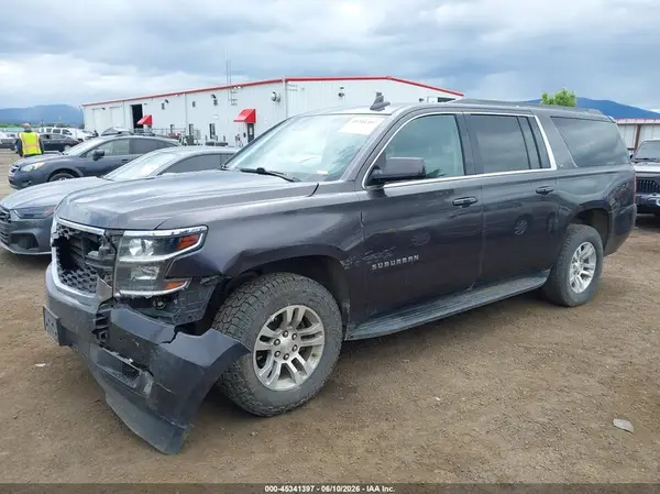 1GNSKHKC0HR337467 2017 CHEVROLET SUBURBAN - Image 2