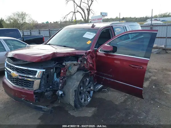 1GNSKHKC0HR387401 2017 CHEVROLET SUBURBAN - Image 2