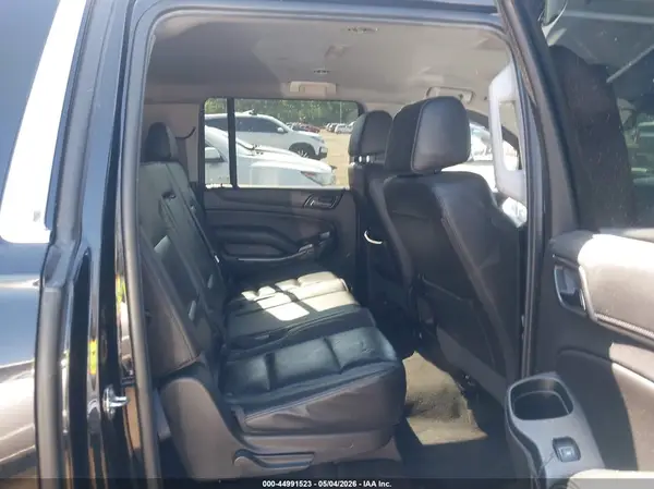 1GNSKHKC0KR123120 2019 CHEVROLET SUBURBAN - Image 8