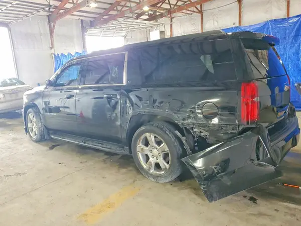 1GNSKHKC0KR123554 2019 CHEVROLET SUBURBAN - Image 2