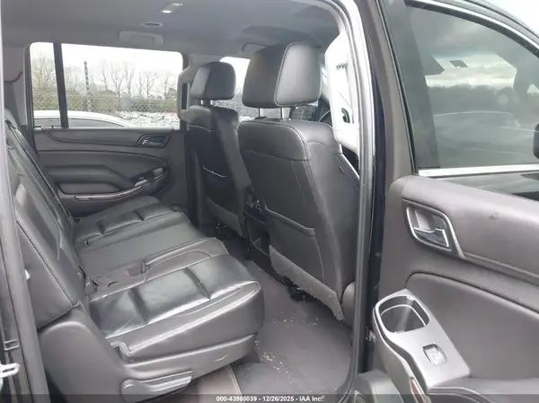 1GNSKHKC0KR162483 2019 CHEVROLET SUBURBAN - Image 8