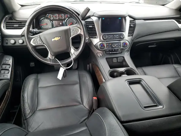 1GNSKHKC0KR185570 2019 CHEVROLET SUBURBAN - Image 8