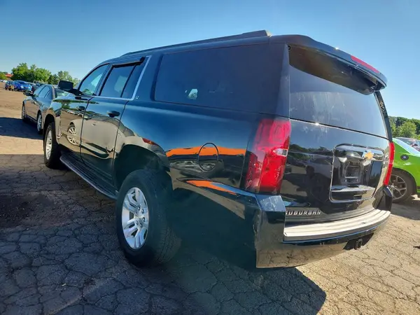 1GNSKHKC0KR186881 2019 CHEVROLET SUBURBAN - Image 2