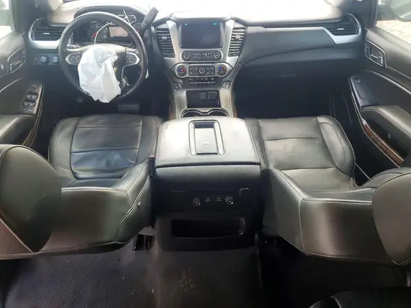 1GNSKHKC0KR220768 2019 CHEVROLET SUBURBAN - Image 8