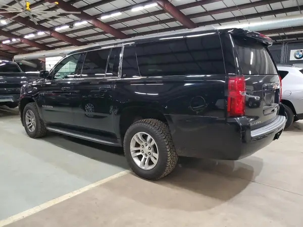 1GNSKHKC0KR279982 2019 CHEVROLET SUBURBAN - Image 2