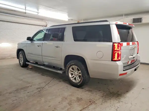 1GNSKHKC0KR319848 2019 CHEVROLET SUBURBAN - Image 2