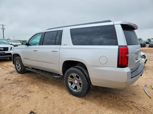 1GNSKHKC0LR284021 2020 CHEVROLET SUBURBAN - Image 2