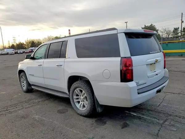 1GNSKHKC0LR300069 2020 CHEVROLET SUBURBAN - Image 2
