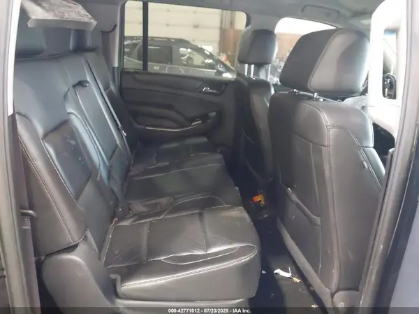 1GNSKHKC1GR107015 2016 CHEVROLET SUBURBAN - Image 8