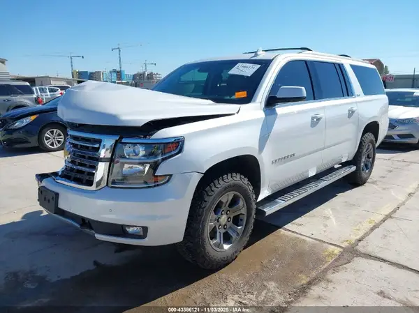 1GNSKHKC1GR148213 2016 CHEVROLET SUBURBAN - Image 2
