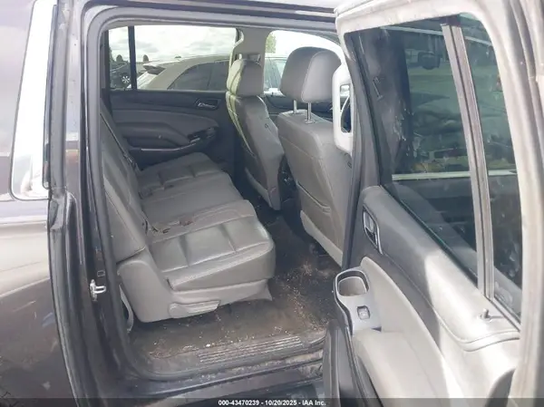 1GNSKHKC1GR152777 2016 CHEVROLET SUBURBAN - Image 8