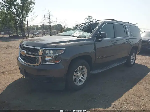 1GNSKHKC1GR240888 2016 CHEVROLET SUBURBAN - Image 2